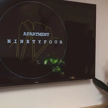 Ninetyfour Apartmán