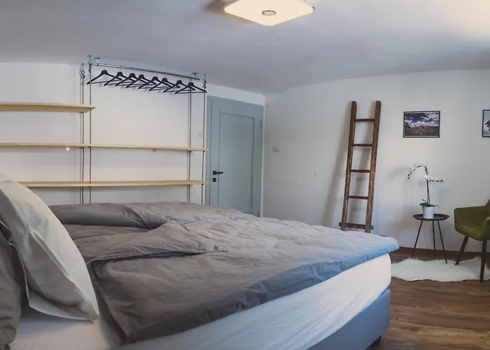 Ninetyfour Apartmán *